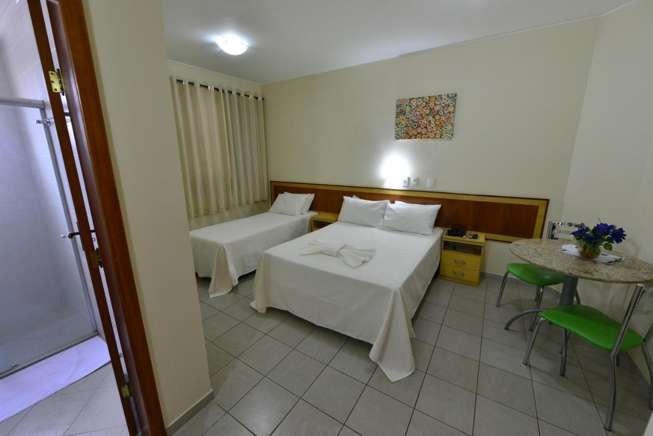 Vind's Plaza Hotel Caratinga Buitenkant foto