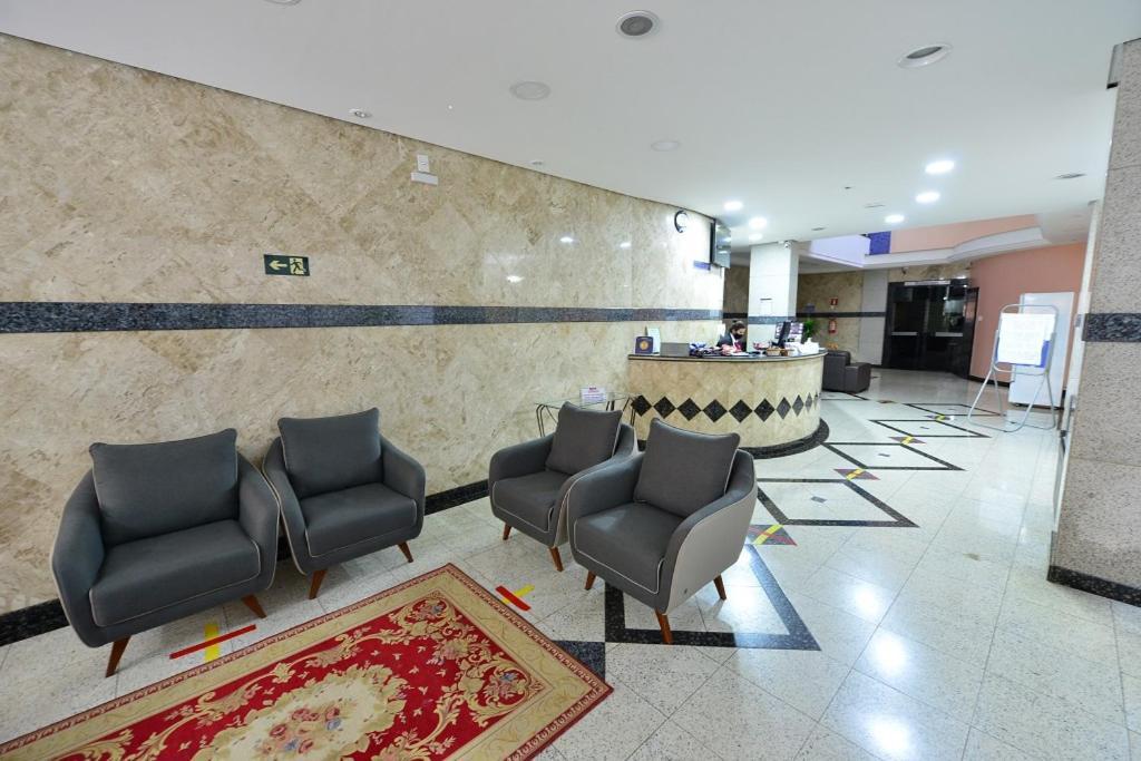 Vind's Plaza Hotel Caratinga Buitenkant foto
