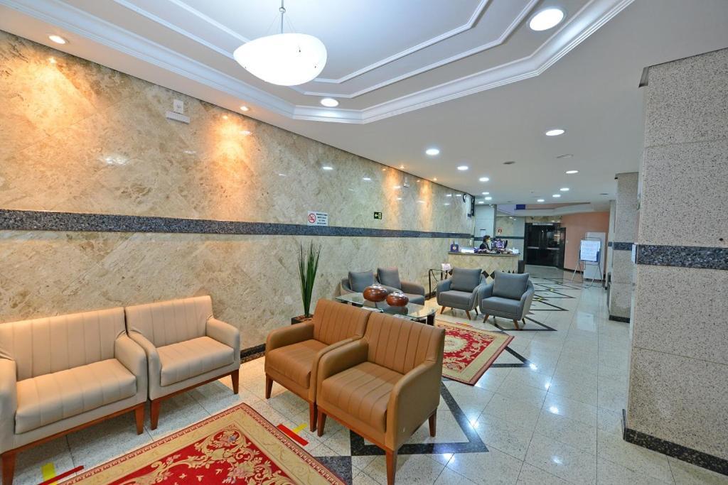 Vind's Plaza Hotel Caratinga Buitenkant foto